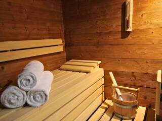 12. Catered chalet Crystal Sankt Anton Inclusief Sauna