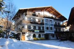 01. Catered chalet Alber Sankt Anton Aanzicht